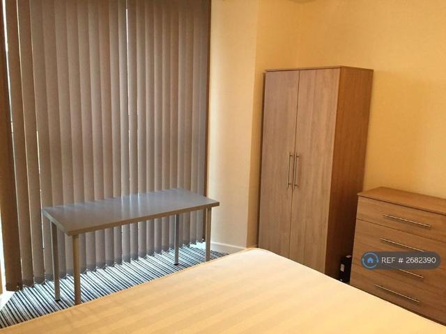 House for rent in Nangreaves, Wales