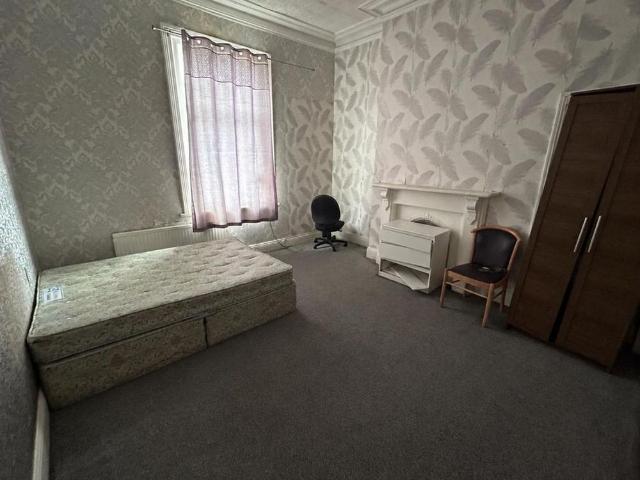 Room for rent in Chester Road Shops, Sunderland
