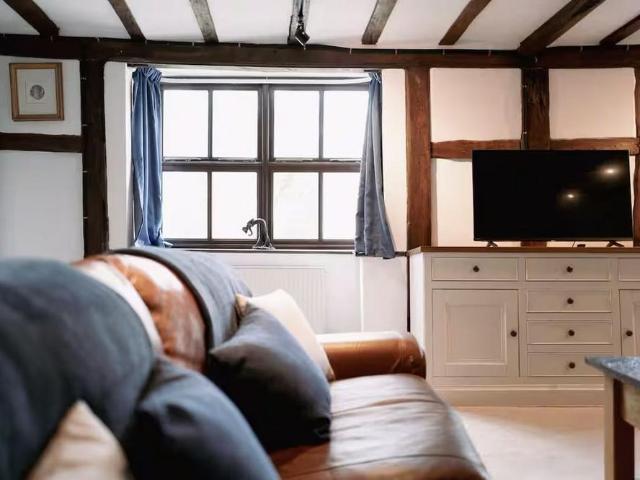 House for rent in Grove Park, Swale
