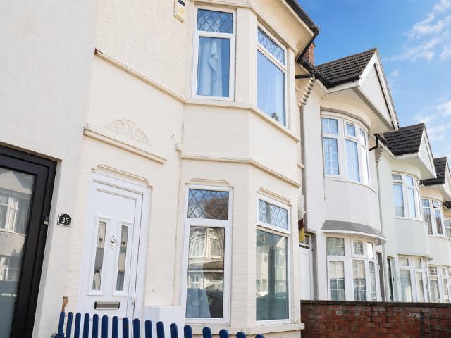 House for rent in Spring Park, Luton