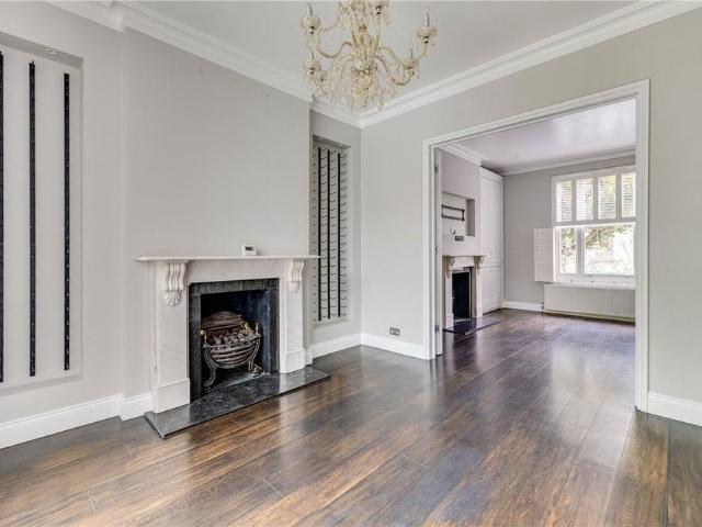 House for rent in Fulham, Walham Green