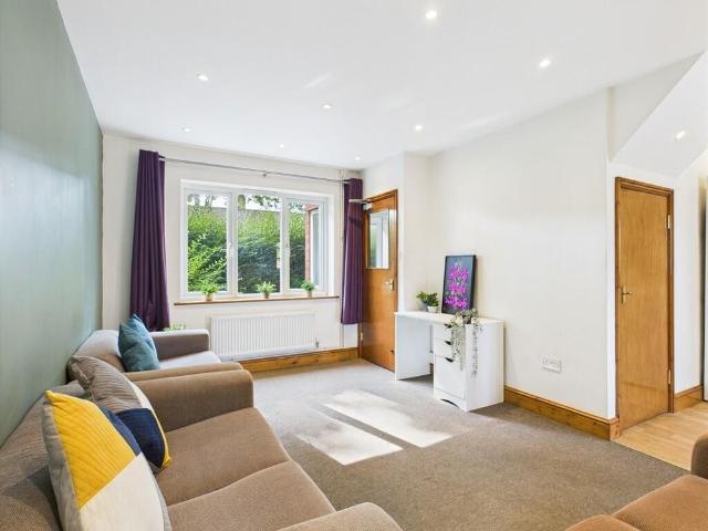 House for rent in Earlham Rise, East Bank
