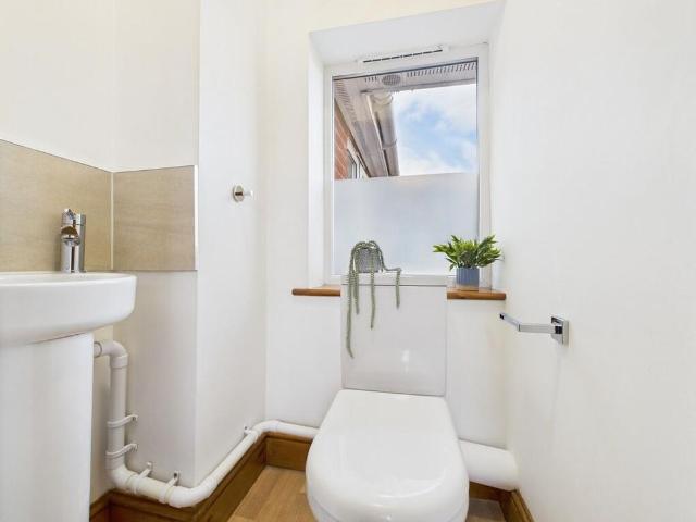 House for rent in Earlham Rise, East Bank