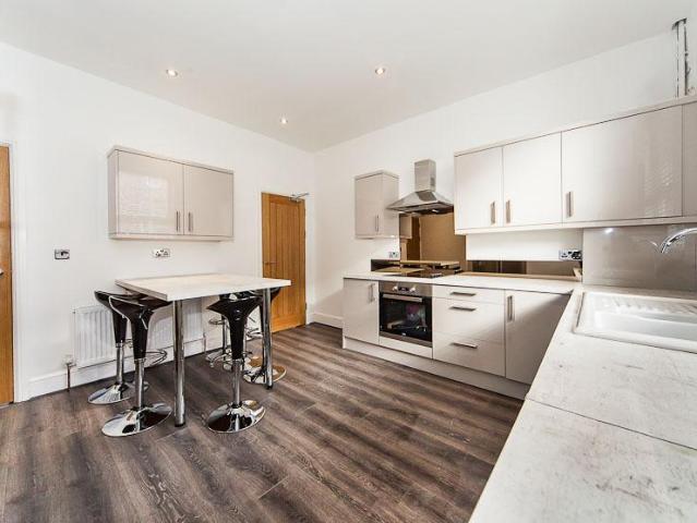 House for rent in Woodhouse, West Yorkshire