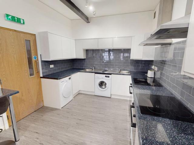 Flat for rent in St Ann's, Haddon