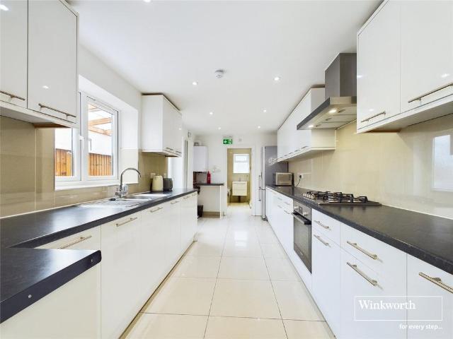 House for rent in Newtown, Reading