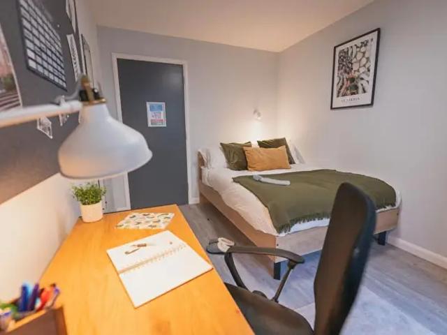 Apartment for rent in Old Lenton, Haddon