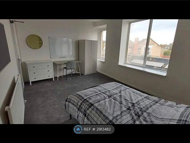 Apartment for rent in Nangreaves, Wales