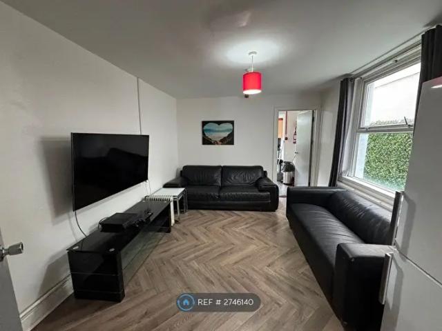 Apartment for rent in Brynmill, Swansea