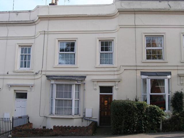 Apartment for rent in Sydenham, Green Close