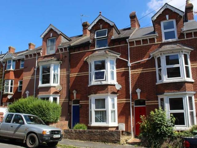 Townhouse for rent in Newtown, Exeter