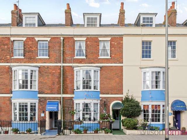 Townhouse for sale in Melcombe Regis, Weymouth