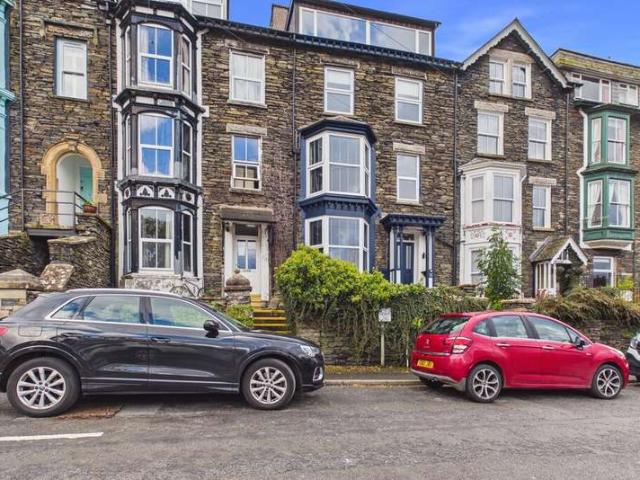 Townhouse for sale in Windermere, Bowness on Windermere