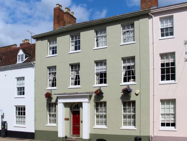 Townhouse for sale in Cliff Hill, Warwick