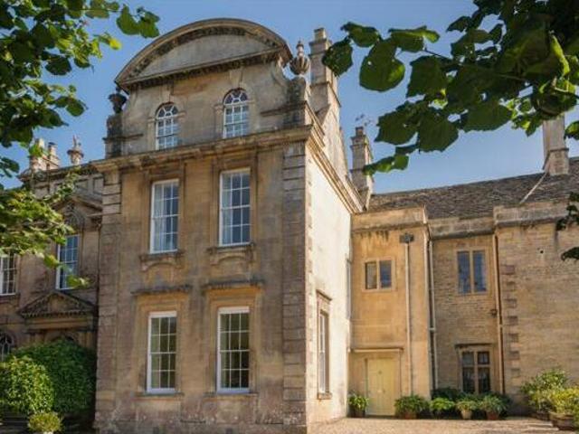 House for sale in Chippenham, Wiltshire