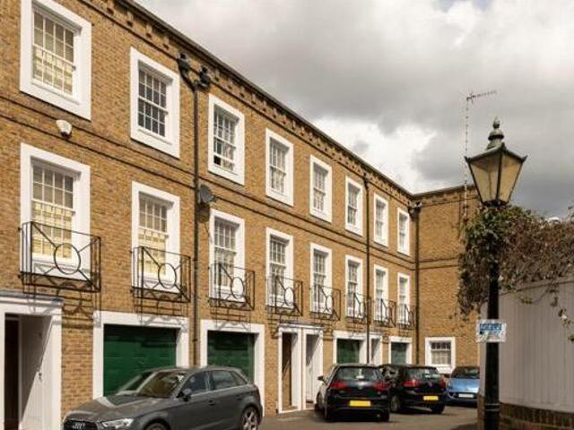 House for sale in Lyons, Greater London