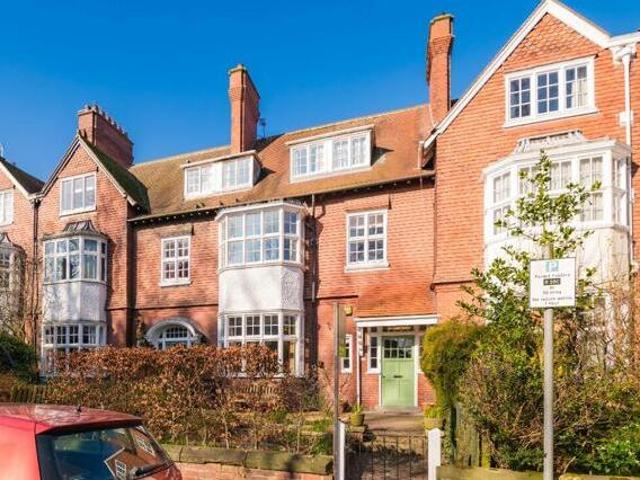 House for sale in High Field, York