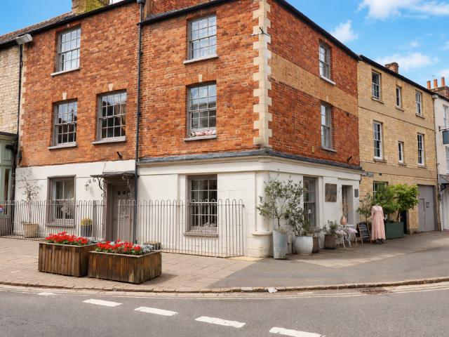 House for sale in Woodstock, West Oxfordshire