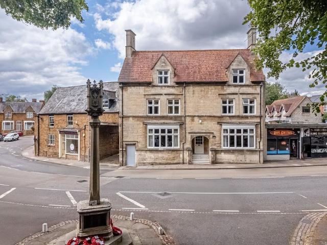 House for sale in Rothwell