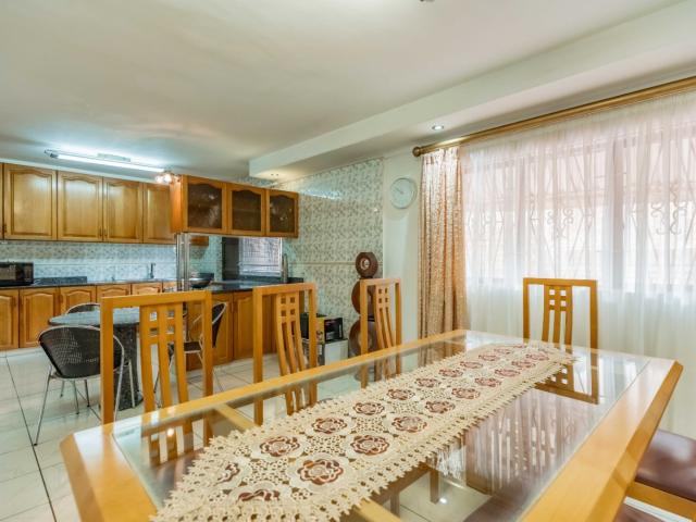 Townhouse for sale in Seaview, Kwazulu-natal