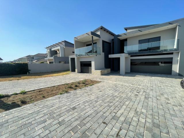 Townhouse for sale in Kungwini, Gauteng