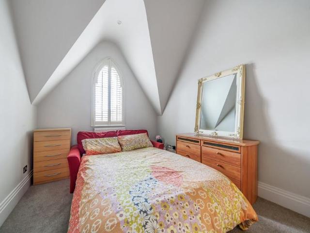 Townhouse for rent in London, Isle Of Man