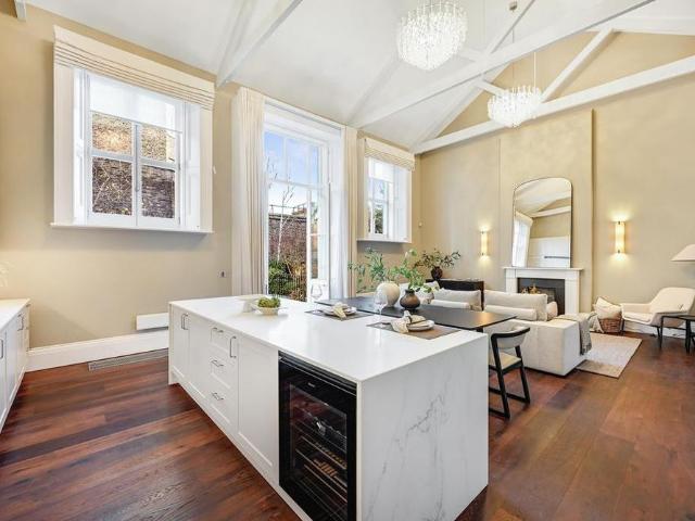 Townhouse for rent in Cat Hill, Isle Of Man