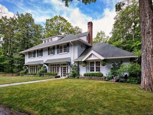 House for sale in Southfields, New York