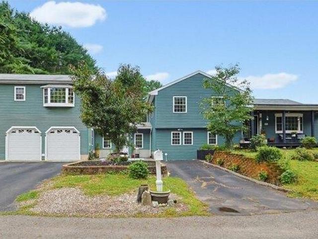 House for sale in Centerville, Uxbridge