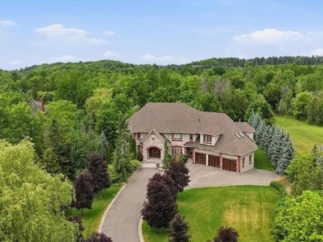 Villa for sale in York, Ontario