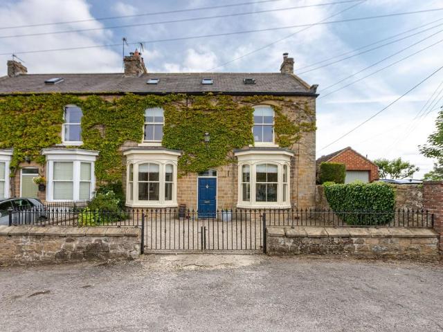 House for sale in Little Crakehall, North Yorkshire