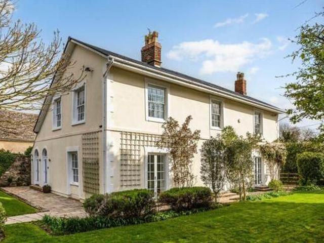 House for sale in Swindon