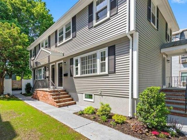 House for sale in Wakefield, Massachusetts