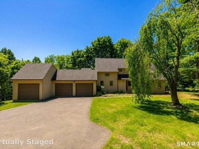 House for sale in Wallingford, Connecticut