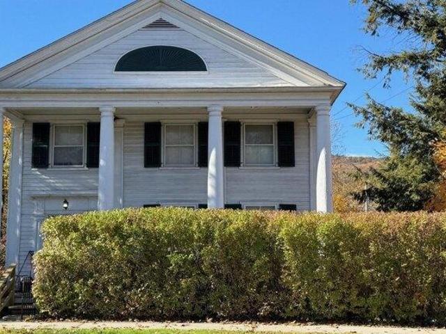 House for sale in East Wallingford, Vermont