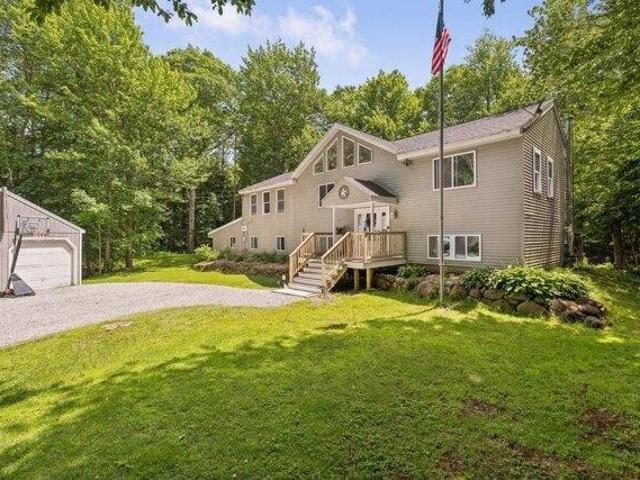 House for sale in New Hampshire