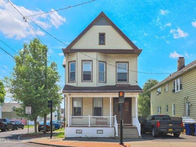 House for sale in Watervliet, New York