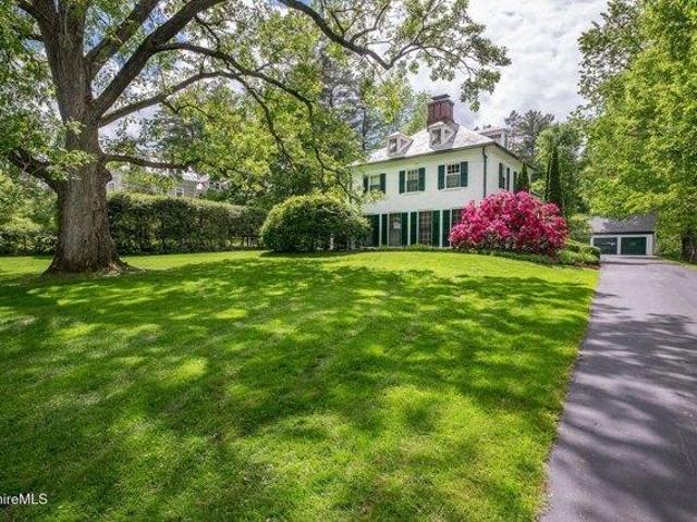 House for sale in Williamstown, Berkshire County