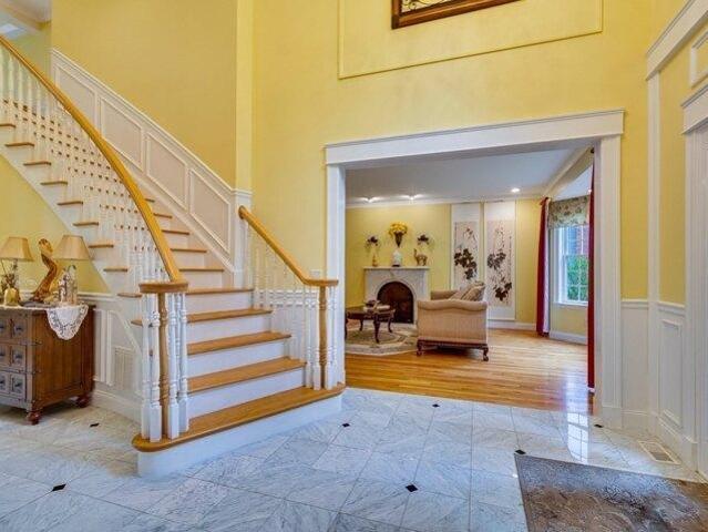 House for sale in Winchester, Middlesex County