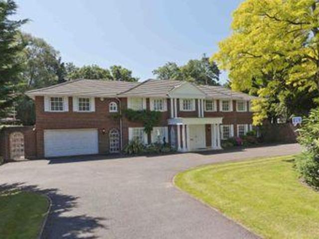 House for rent in Ashley Park, Surrey