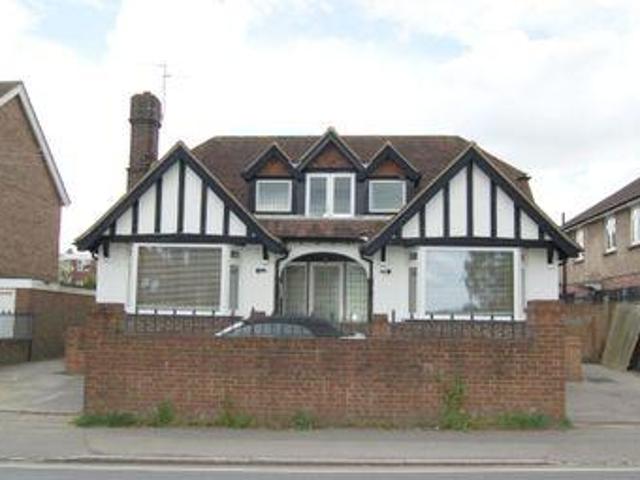 House for rent in Perryfields, West Sussex