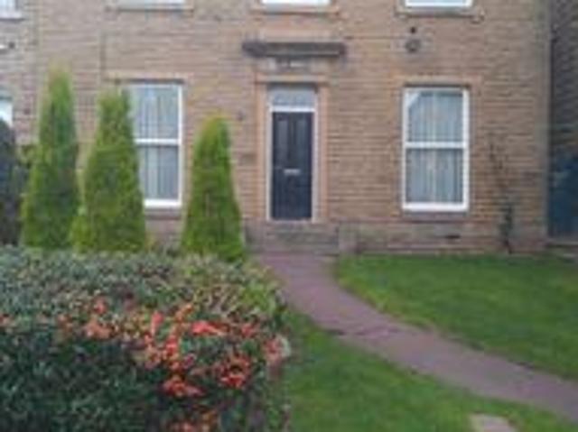 House for rent in Huddersfield, West Yorkshire