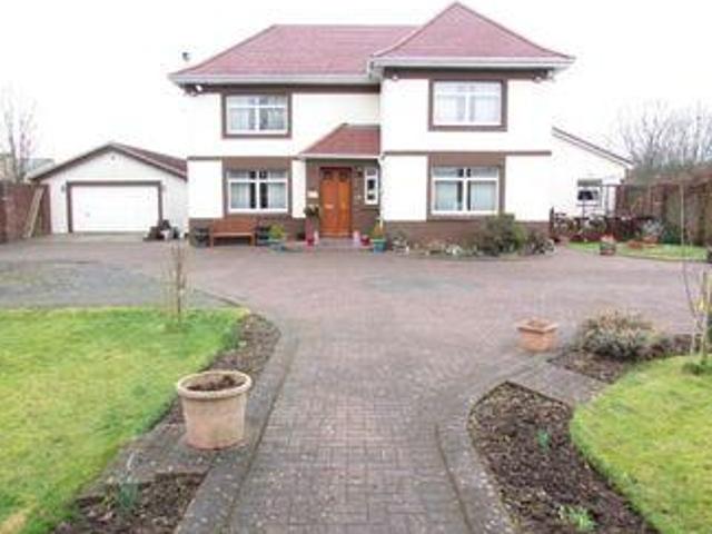 House for sale in Cumnock, East Ayrshire