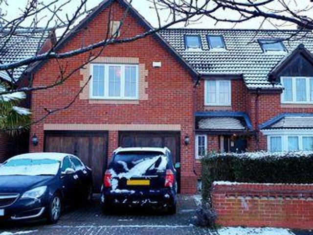 House for sale in Sandy, Bedfordshire
