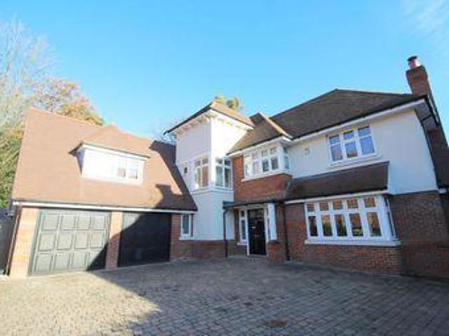 House for sale in Row Town, Surrey