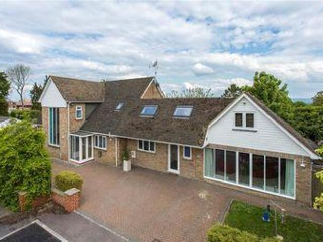 House for sale in Aylesbury, Buckinghamshire