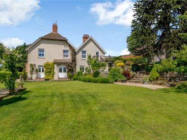 House for sale in Brompton, Gillingham
