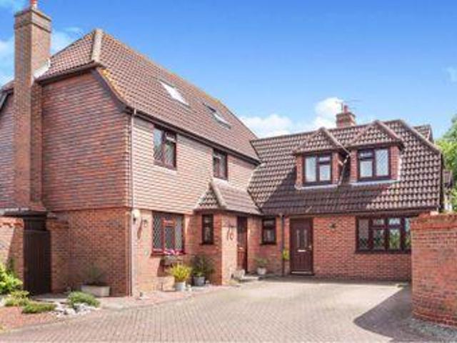 House for sale in Basildon, Essex