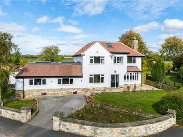 House for sale in West Yorkshire