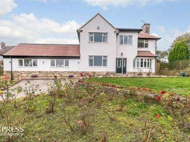 House for sale in West Yorkshire